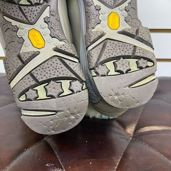 MERRELL Women's Winterlude Zip Waterproof Snow Boot in Gray Size US 9.5 - Picture 7 of 10